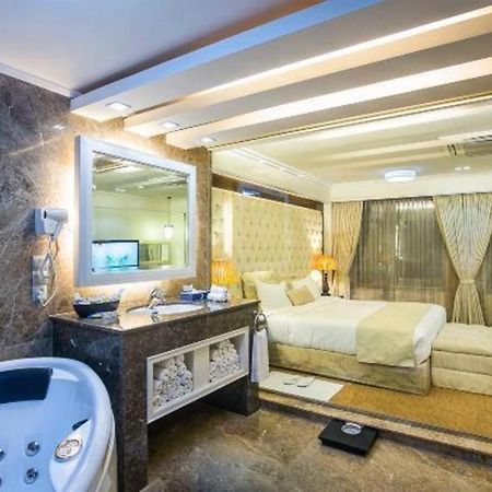 צ'יטגונג Hotel Agrabad מראה חיצוני תמונה