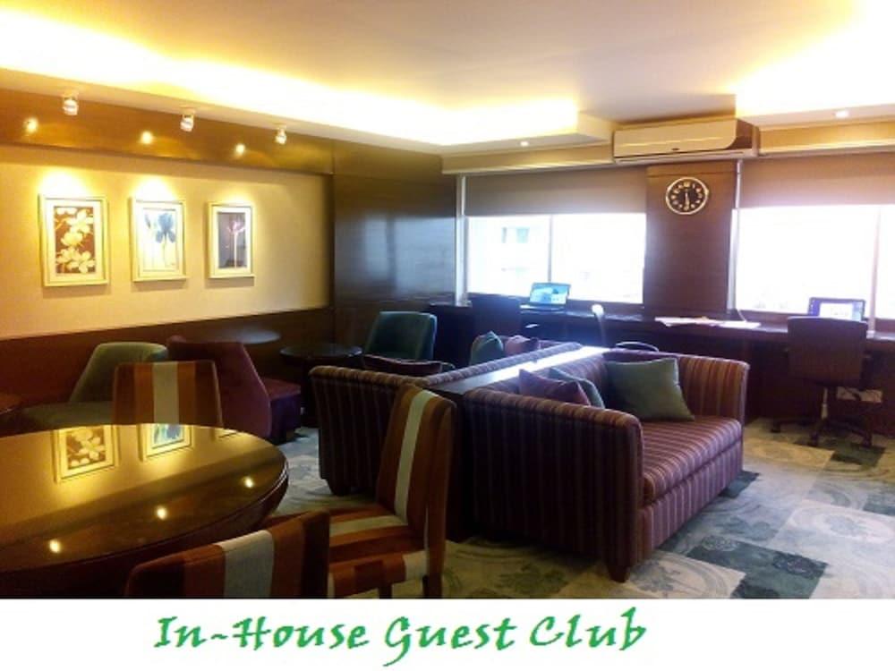 צ'יטגונג Hotel Agrabad מראה חיצוני תמונה