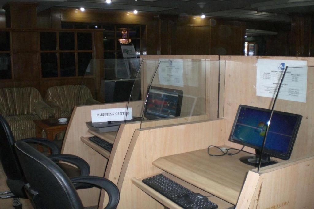 צ'יטגונג Hotel Agrabad מראה חיצוני תמונה