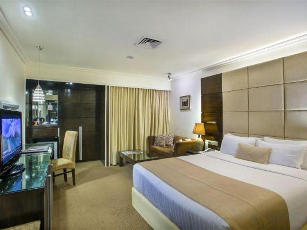 צ'יטגונג Hotel Agrabad מראה חיצוני תמונה