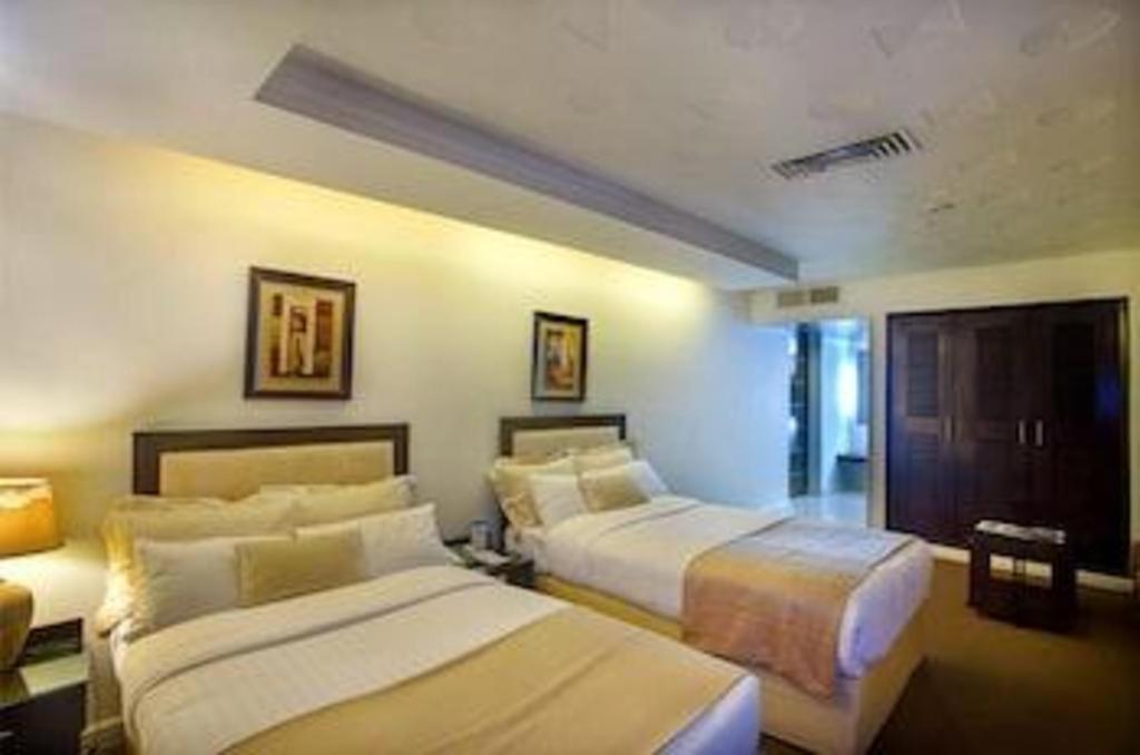 צ'יטגונג Hotel Agrabad מראה חיצוני תמונה