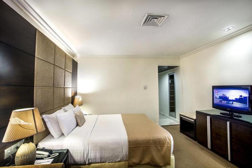 צ'יטגונג Hotel Agrabad מראה חיצוני תמונה
