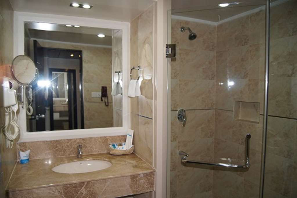 צ'יטגונג Hotel Agrabad חדר תמונה